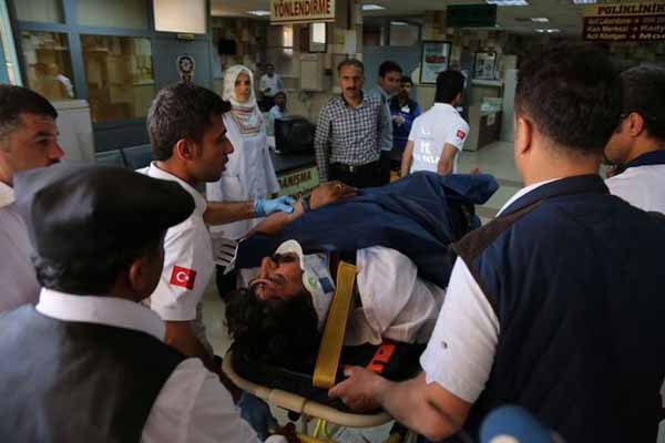CHP'li aday kazada yaralandı