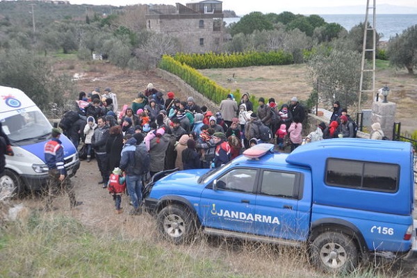 Çanakkale'de 67 sığınmacı yakalandı