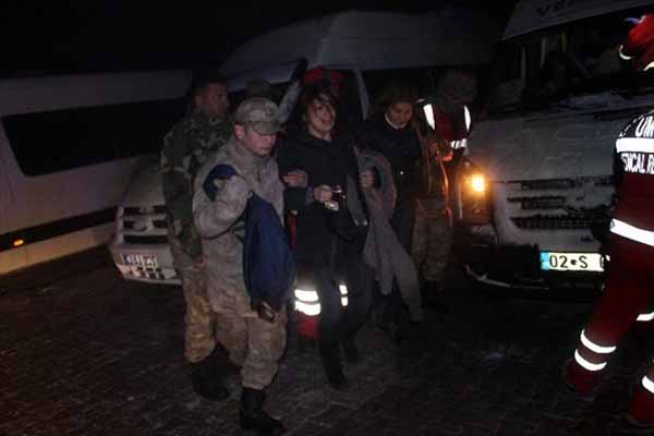 Nemrut Dağı'nda mahsur kalan 97 turist ölümden son anda döndü