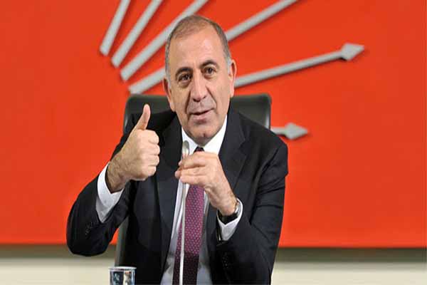 CHP'li Gürsel Tekin'den AKP listesine ağır gönderme