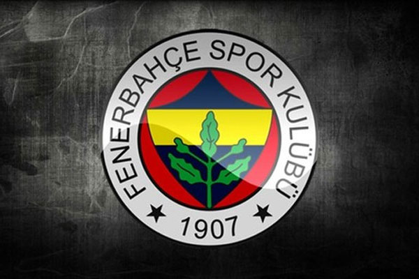 Fenerbahçe'den Tarık Akan paylaşımı