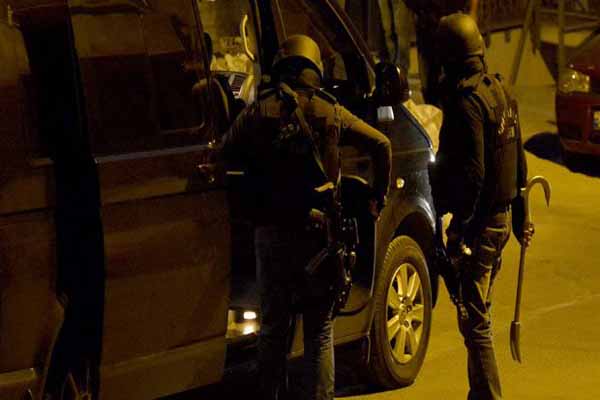 İstanbul'da hava destekli operasyon, 20 kişi gözaltına alındı