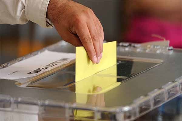 ABD'de yaşayan Türkler oy verme işlemlerine başladı