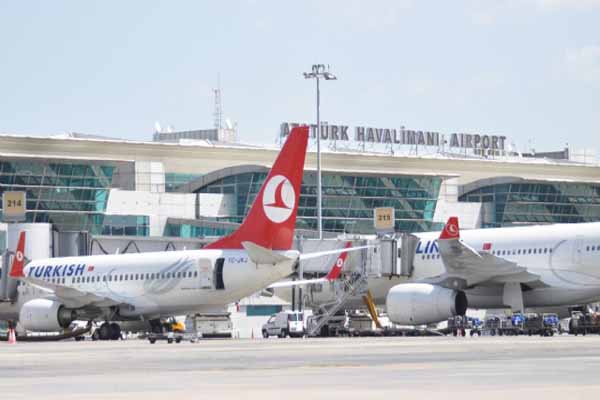 İstanbul Atatürk Havalimanı'nda dün rekor kırıldı