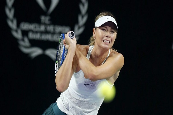 Türk taraftar Rus tenisçi Sharapova'ya evlilik teklifi etti