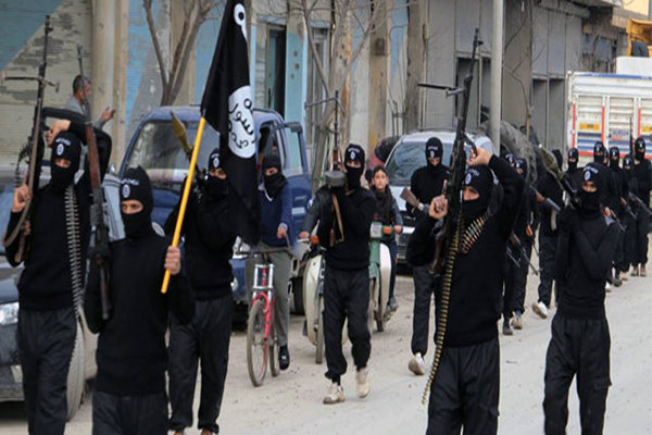 100 IŞİD militanı teslim oldu