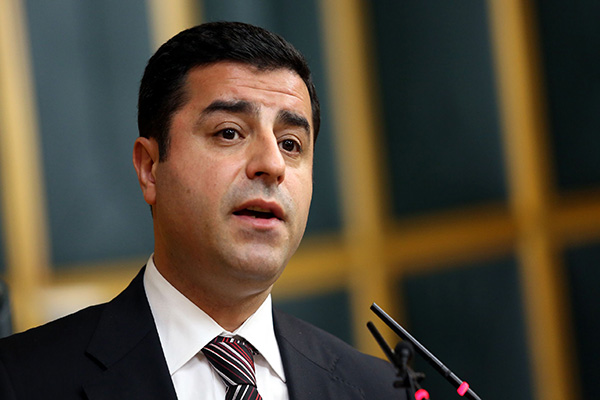 Selahattin Demirtaş'tan Bank Asya yorumu