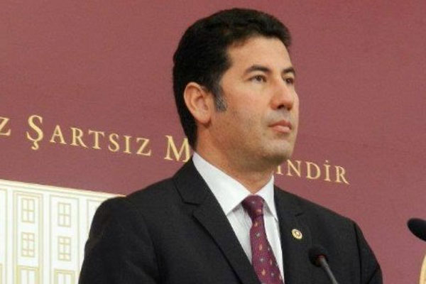 Sinan Oğan sosyal medya hesabından çarpıcı bir açıklamada bulundu