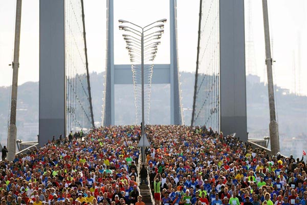 Vodafone 38. İstanbul Maratonu'nda birinciler belli oldu
