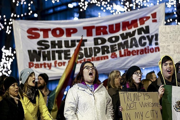 Chicago'da Donald Trump karşıtı gösteri düzenlendi