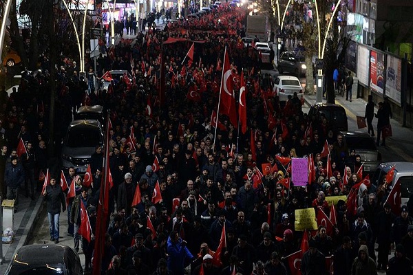 İstanbul'daki hain saldırı Türkiye genelinde protesto edildi