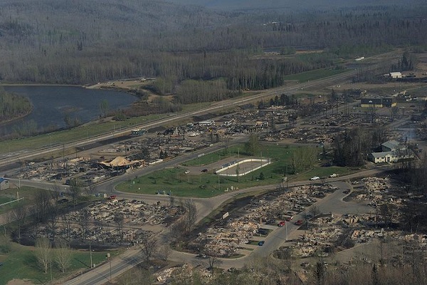 Kanada'daki dev yangının zararı 9 milyar doları buldu