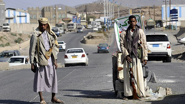 Yemen'de Husiler, bir kentin kontrolünü ele geçirdi