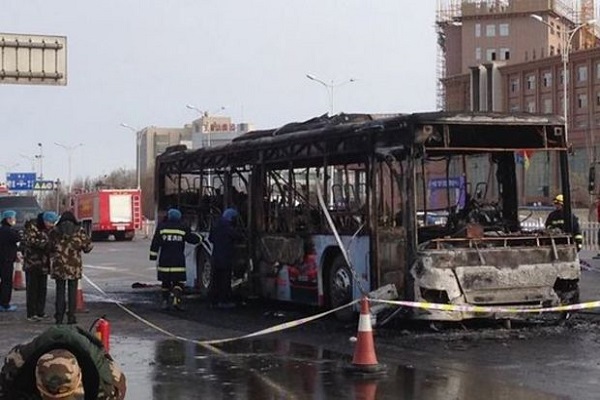 Otobüste çıkan yangında 14 kişi hayatını kaybetti