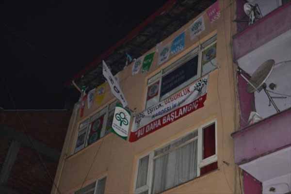 HDP binasına saldırı, 4 gözaltı