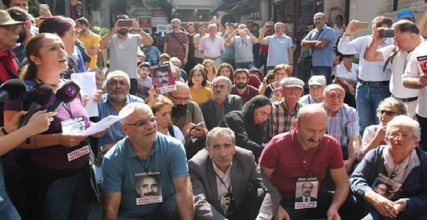 Cumartesi Anneleri'ne yine izin çıkmadı