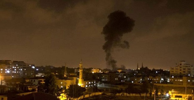 İsrail ordusu Gazze'yi bombaladı
