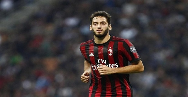 Milan, Hakan Çalhanoğlu ile yollarını ayrıyor