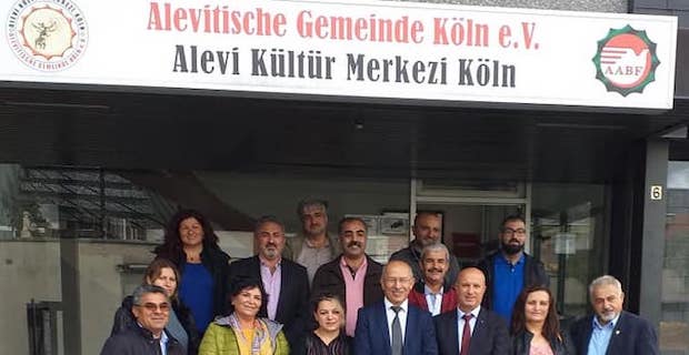 Almanya Alevi Birlikleri Federasyonu 30. yılını kutladı