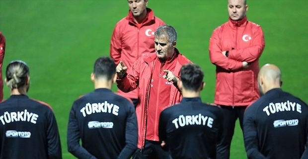 Türkiye'nin UEFA Uluslar Ligi'ndeki maç programı açıklandı