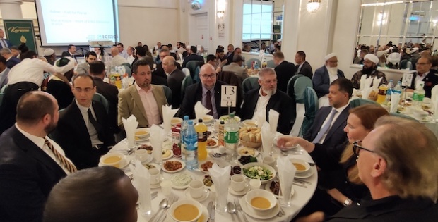 Başkent Londra'da İngiltere İslam Toplumu Milli Görüş iftarı