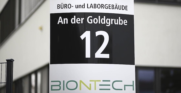 Alman BioNTech, İngiliz yapay zeka girişimi InstaDeep'i satın alıyor