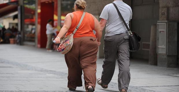 2035'e kadar dünyanın yarısı obez ya da fazla kilolu olma yolunda