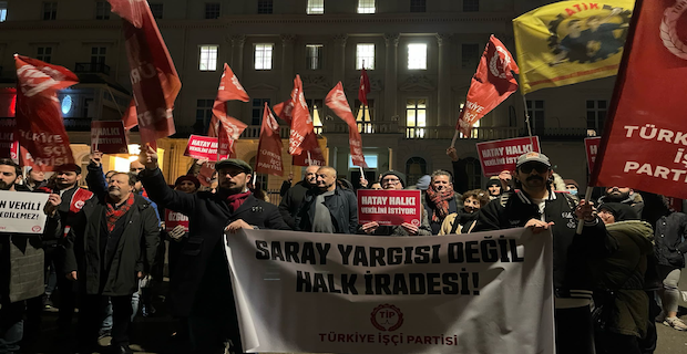 Londra Büyükelçiliği önünde Can Atalay protestosu