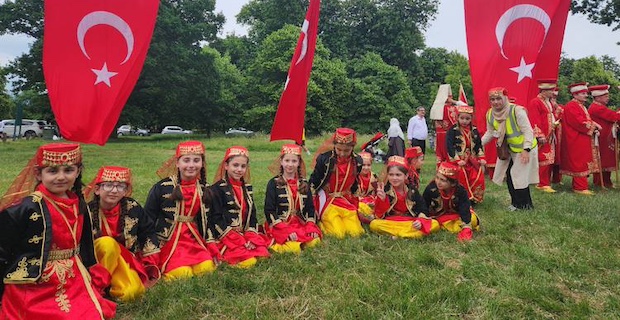 Luton Türk Kültür Festivalinde geriye sayım başladı