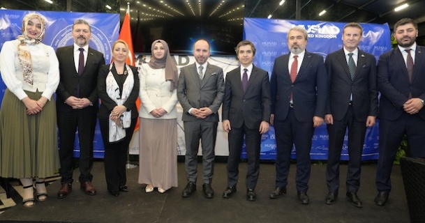 MÜSİAD BİRLEŞİK KRALLIK&#039;TA TARİH YAZILDI! MÜSİAD’A İLK KADIN BAŞKANI İNGİLTERE&#039;DEN