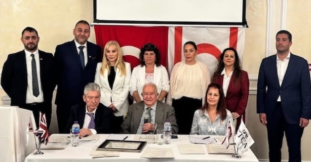  İngiltere’deki Kıbrıs Türklerin liderlerinden Dr. Özkan Hıfzı vefat etti