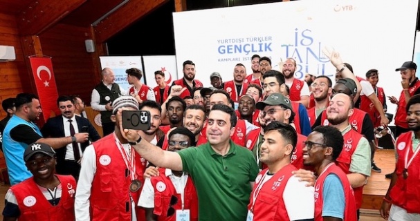 Türkiye Yurtdışı Türkler Dünya Gençliğini Buluşturdu