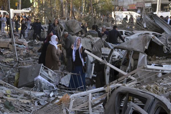Diyarbakır Valiliği bombalı saldırıyı gerçekleştiren teröristi açıkladı
