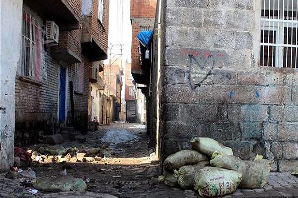 Sur'da teröristlere yönelik operasyonda 1 asker yaralandı