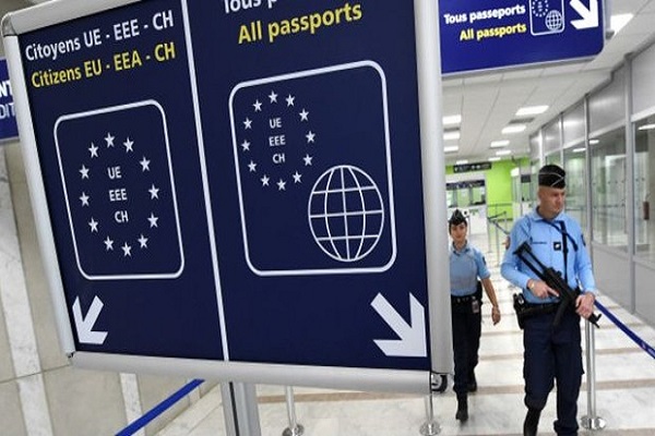Türkiye'ye vize serbestisi verilmesi halinde Avrupa'nın teröristlerin hedefi olacağı iddia edildi