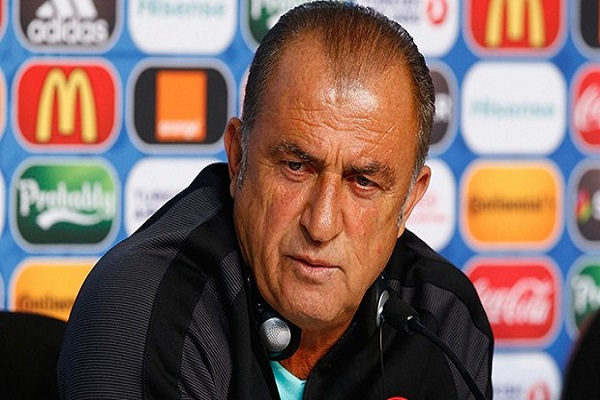 Fatih Terim kızı ve damadına hakaret eden 21 kişi hakkında suç duyurusunda bulundu