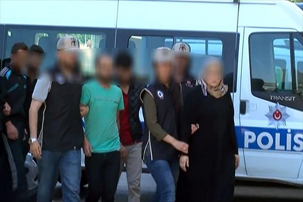Antalya'daki IŞİD operasyonunda 10 şüpheli gözaltına alındı