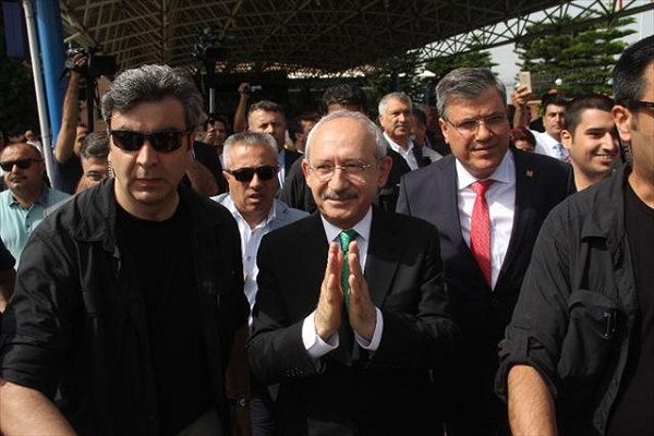 CHP lideri Kemal Kılıçdaroğlu Adana'ya gitti