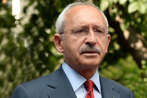 CHP lideri Kemal Kılıçdaroğlu A Milli Takımı kutladı