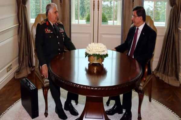 Başbakan Davutoğlu ve Necdet Özel'den toplantı