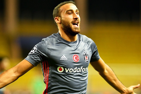 Cenk Tosun'un Everton'daki kazancı belli oldu