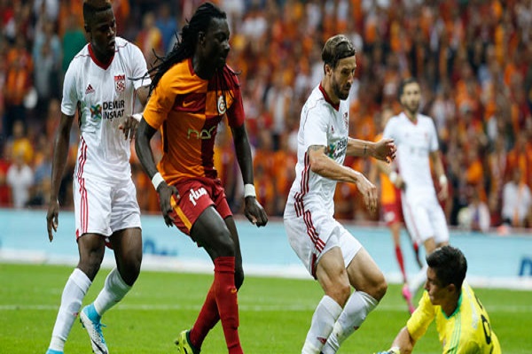 Galatasaray Sivasspor maçı özet ve golleri izle 3-0