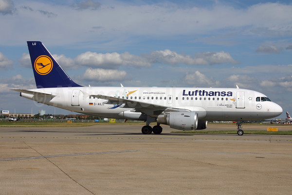 Lufthansa pilotlarının grevi devam ediyor, bin 706 uçuş daha iptal edildi