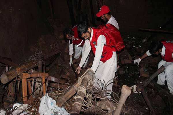 Pakistan'da 26 kişi yaşamını yitirdi