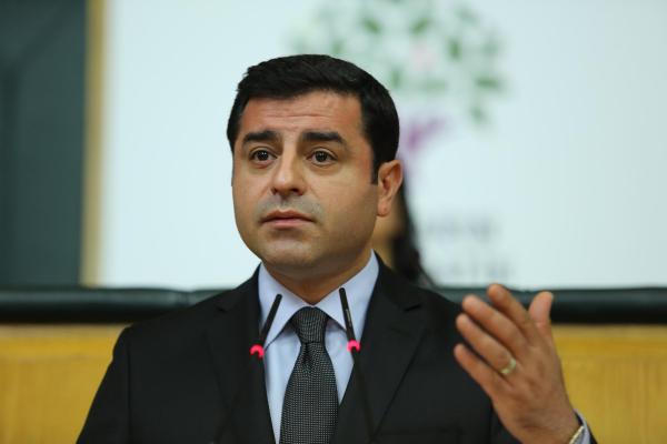 Selahattin Demirtaş HDP'nin olağan kongresinde aday olmayacak