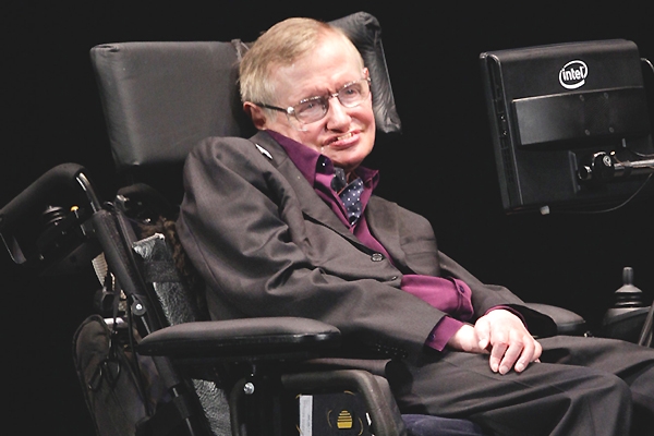 Stephen Hawking'in doktora tezi internette yayınlandı