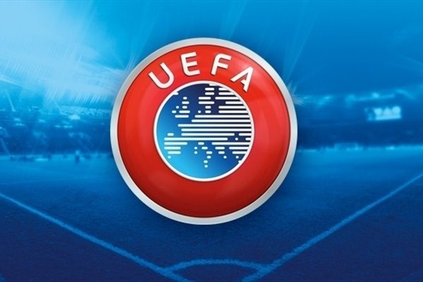 UEFA Lyon ve Beşiktaş'a ceza kesti