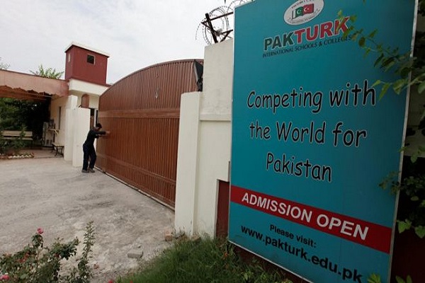 Pakistan'daki FETÖ okullarında 23 Türk vatandaşı görevden alındı iddiası