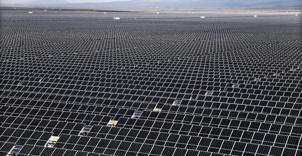 İngiltere merkezli şirket, Türkiye'ye güneş enerjisinde 4 milyar dolarlık yatırım çekmeyi planlıyor