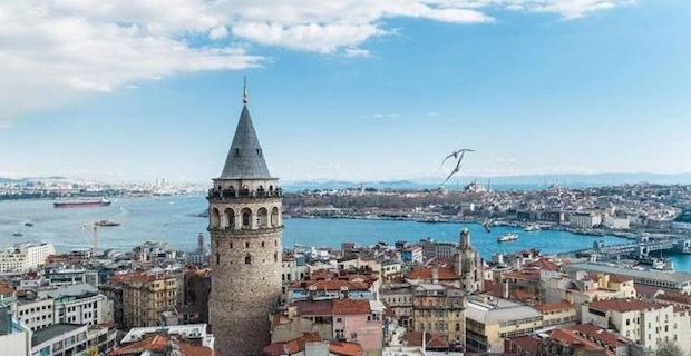 Türkiye'nin turizm geliri bir önceki yıla göre yüzde 53,4 arttı